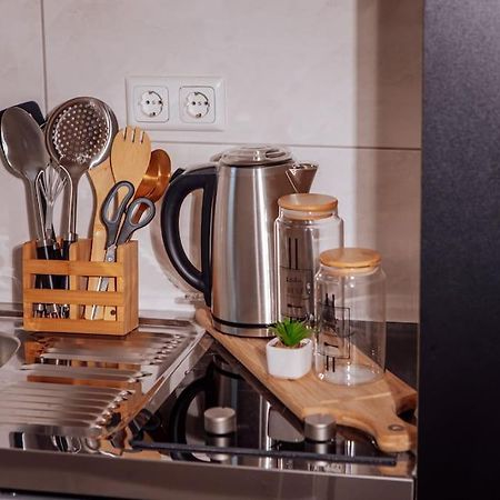 Green & Modern - City - Netflix - Wifi - 2 Person Есен Екстериор снимка