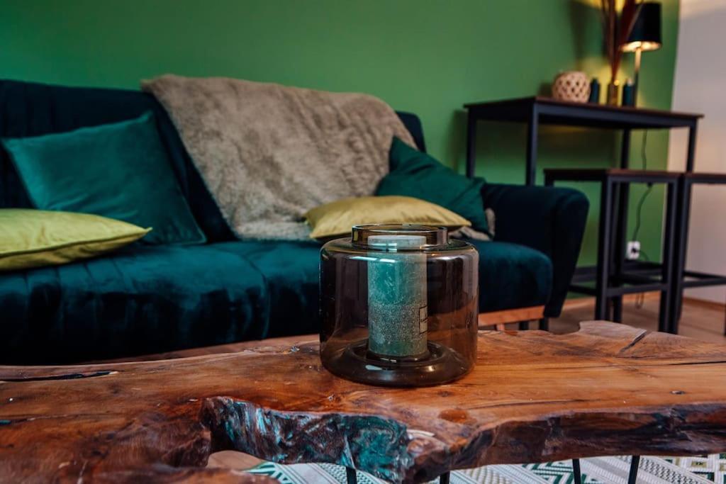 Green & Modern - City - Netflix - Wifi - 2 Person Есен Екстериор снимка